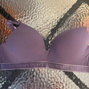 Victoria secret lavender bra size 34C NWT